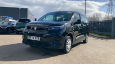 Vauxhall Combo Life 100kW Design XL 52kWh 5dr Auto [7 Seat] Electric Estate